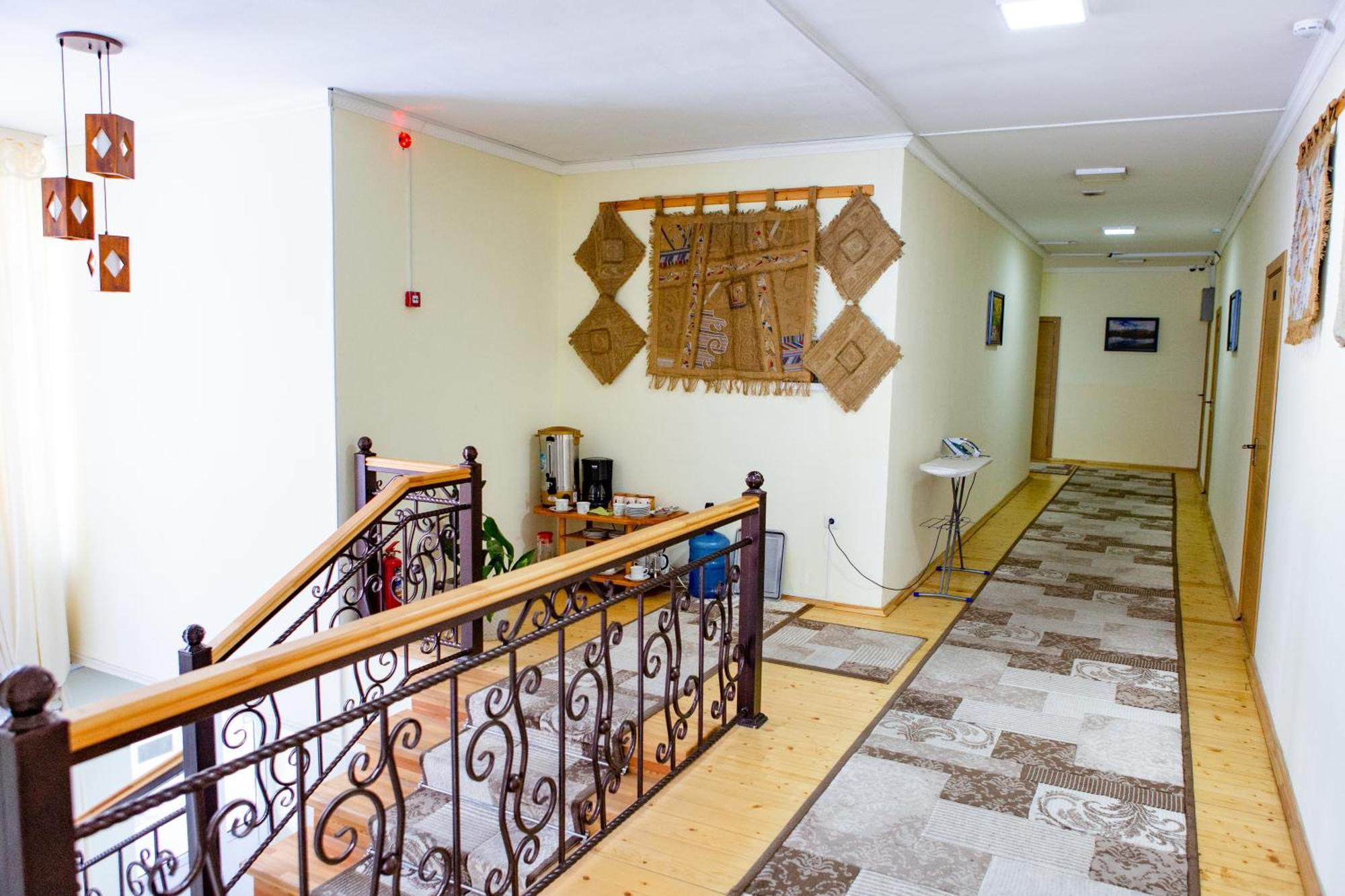 Tes Hotel Osh Exterior photo